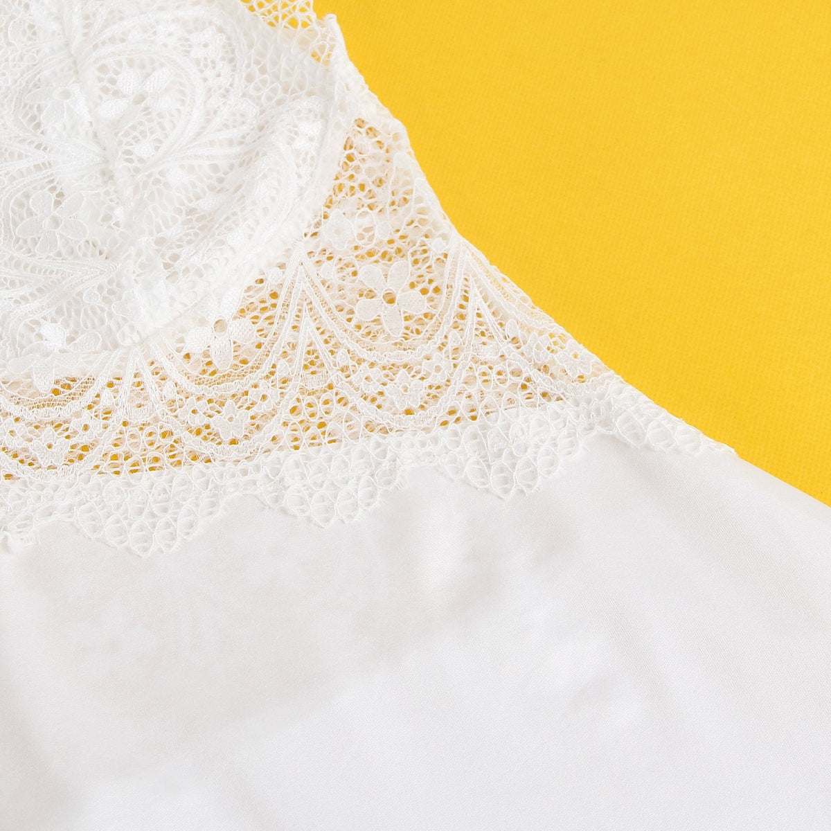 V-neck White Lace Sexy Nightgown